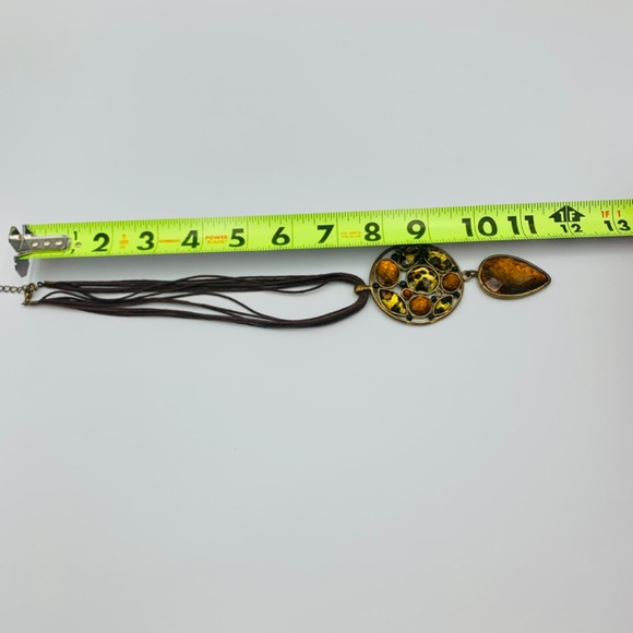 Animal/Leopard gold tone multi stone tear drop statement necklace on brown cord - Picture 13 of 15
